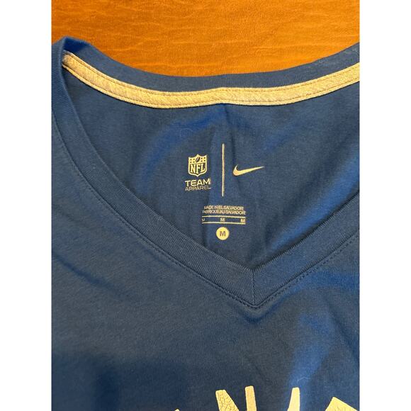 NWT Indianapolis Colts women’s t-shirt, v neck fitted, Size M - Picture 5 of 7